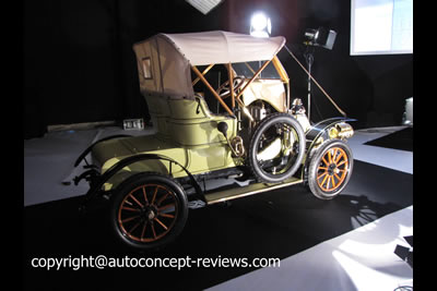 Renault AX 1909 - Les Brigades du Tigre
